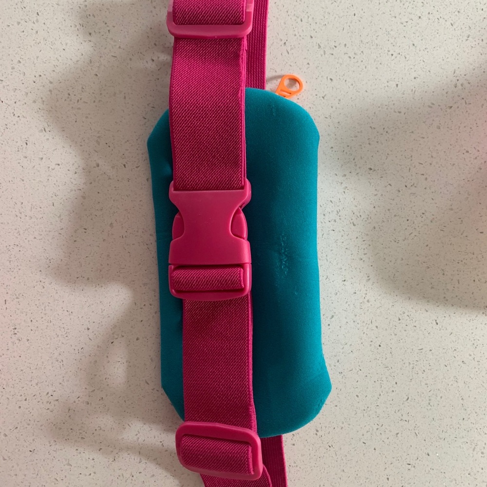 Running essentials 3 pack!! - Picture 4 of 5